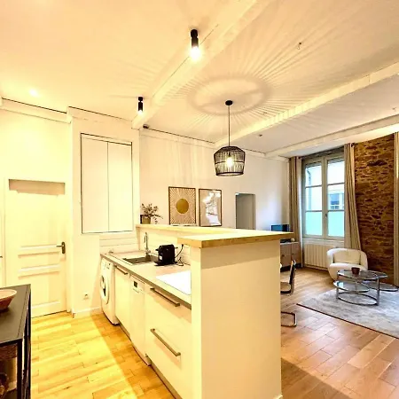 Smartstay Nid Douillet - Massena *